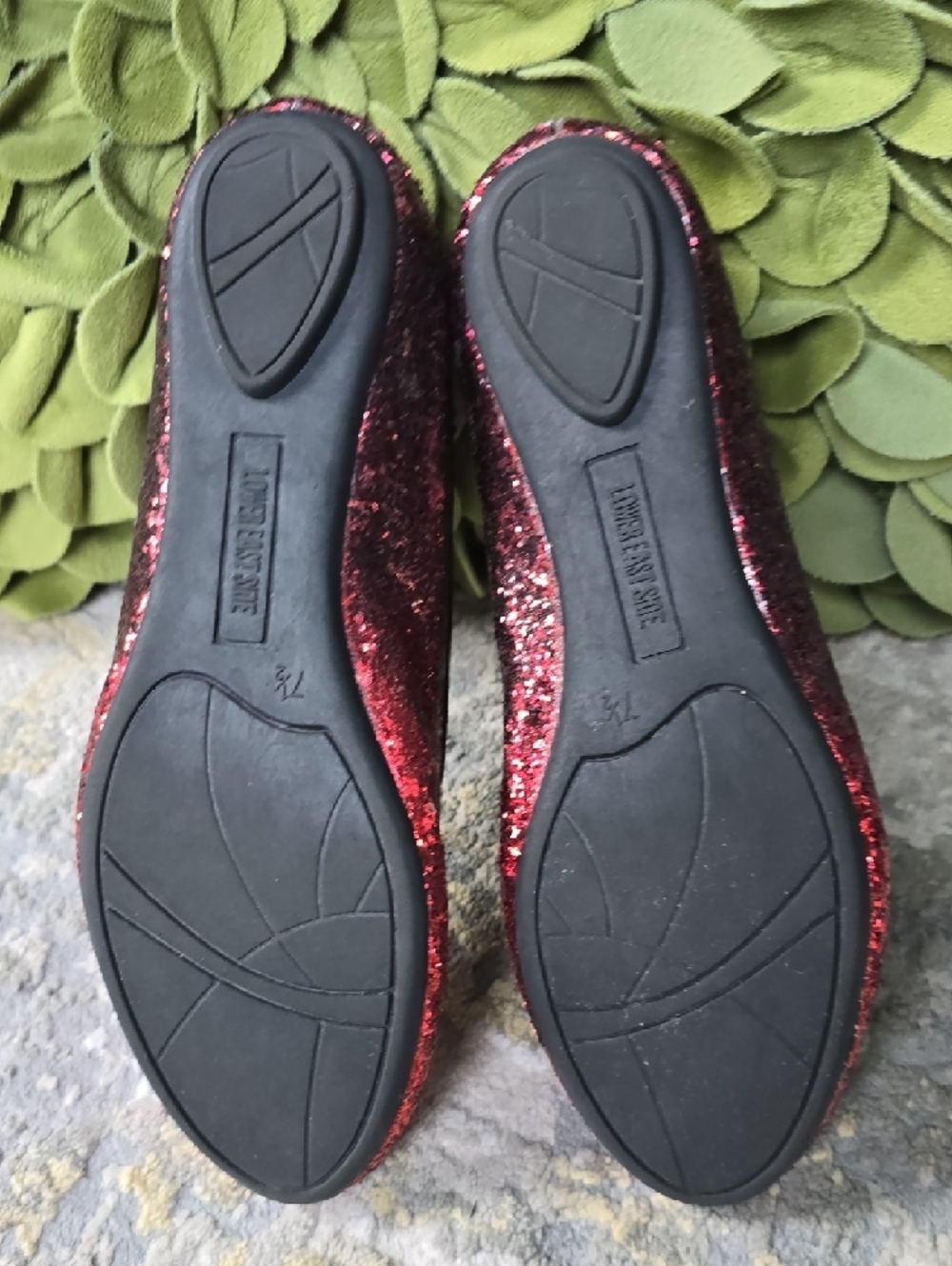 LOWER EAST SIDE Red Glitter Ballet Flats Women's Size 7.5 - Picture 12 of 15